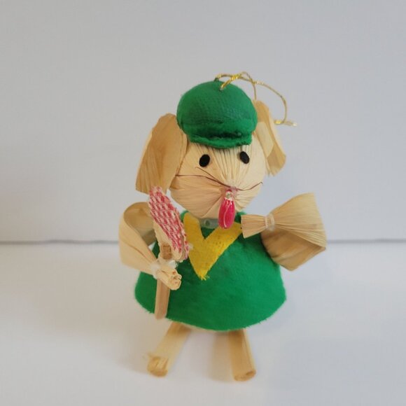 Handcrafted Corn Husk Mouse Ornament In Green Dress Holding Lollipop - Picture 1 of 6